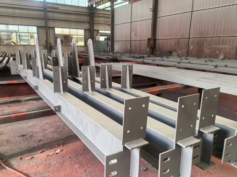 స్టీల్ స్ట్రక్చర్ పందిరి సంస్థాపనా ప్రాజెక్ట్ విజయవంతంగా పూర్తయింది