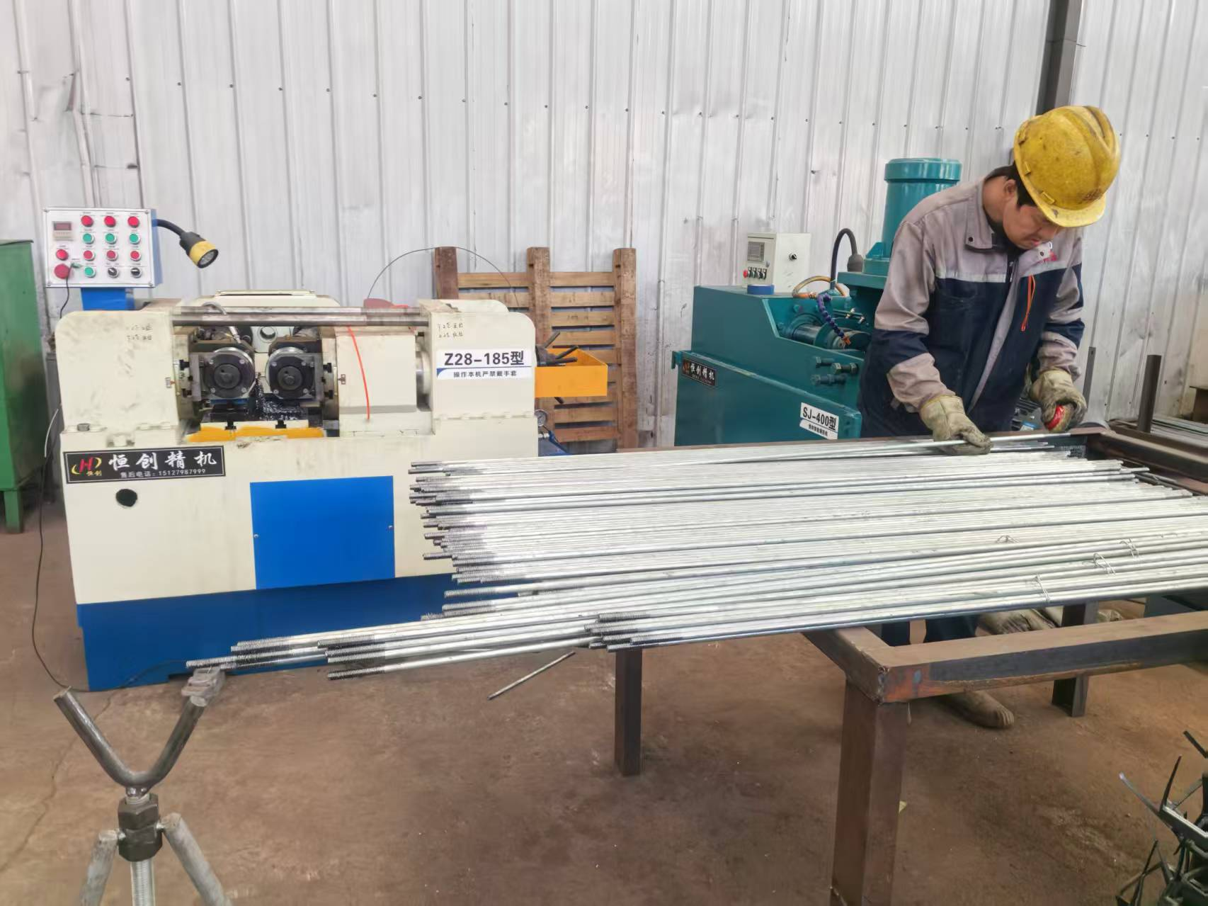 Liweiyuan స్టీల్ స్ట్రక్చర్ టై రాడ్ ప్రాసెస్ ప్రెసిషన్ ఇంప్రూవ్‌మెంట్‌లో పురోగతిని సాధించింది