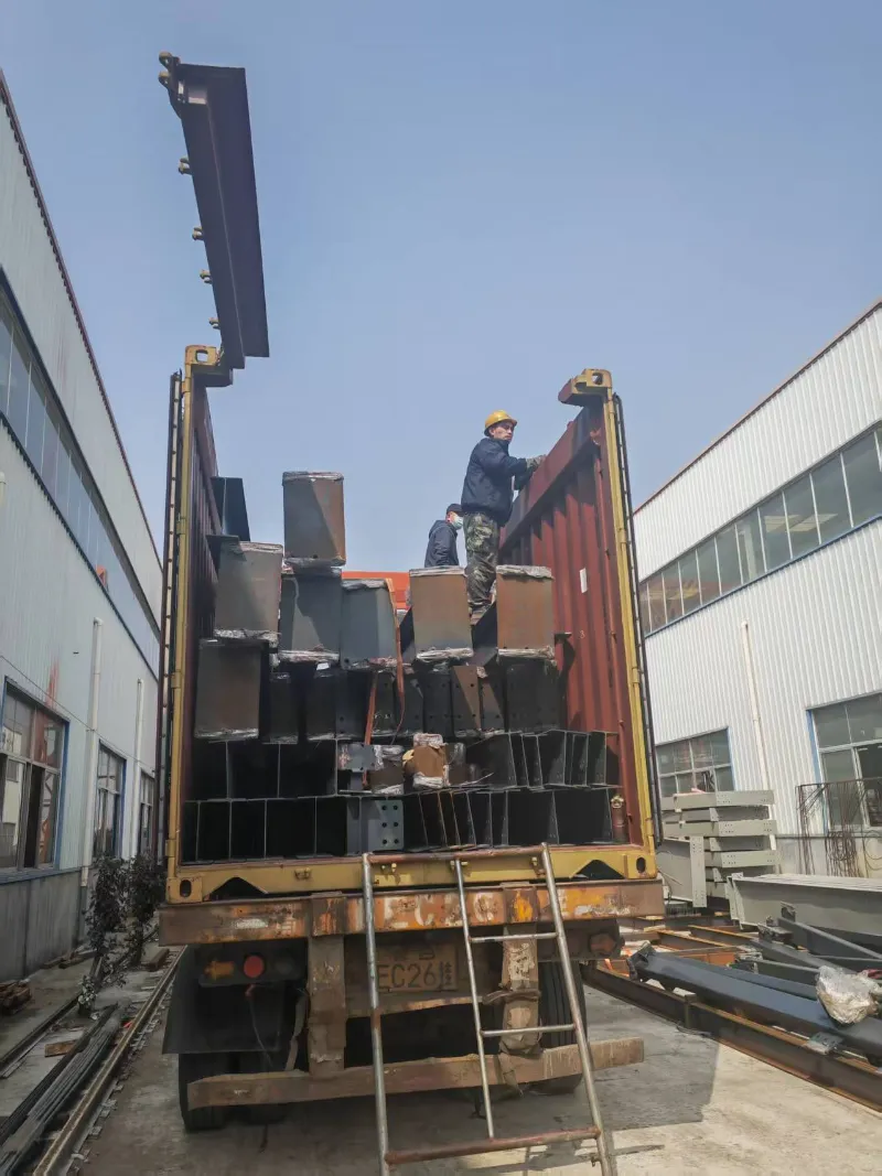 విదేశీ మౌలిక సదుపాయాల కల్పనకు మద్దతు! Qingdao Liweiyuan స్టీల్ స్ట్రక్చర్ విజయవంతంగా మలేషియాకు మూడు-అంతస్తుల ఆఫీస్ బిల్డింగ్ ప్రాజెక్ట్‌ను రవాణా చేసింది